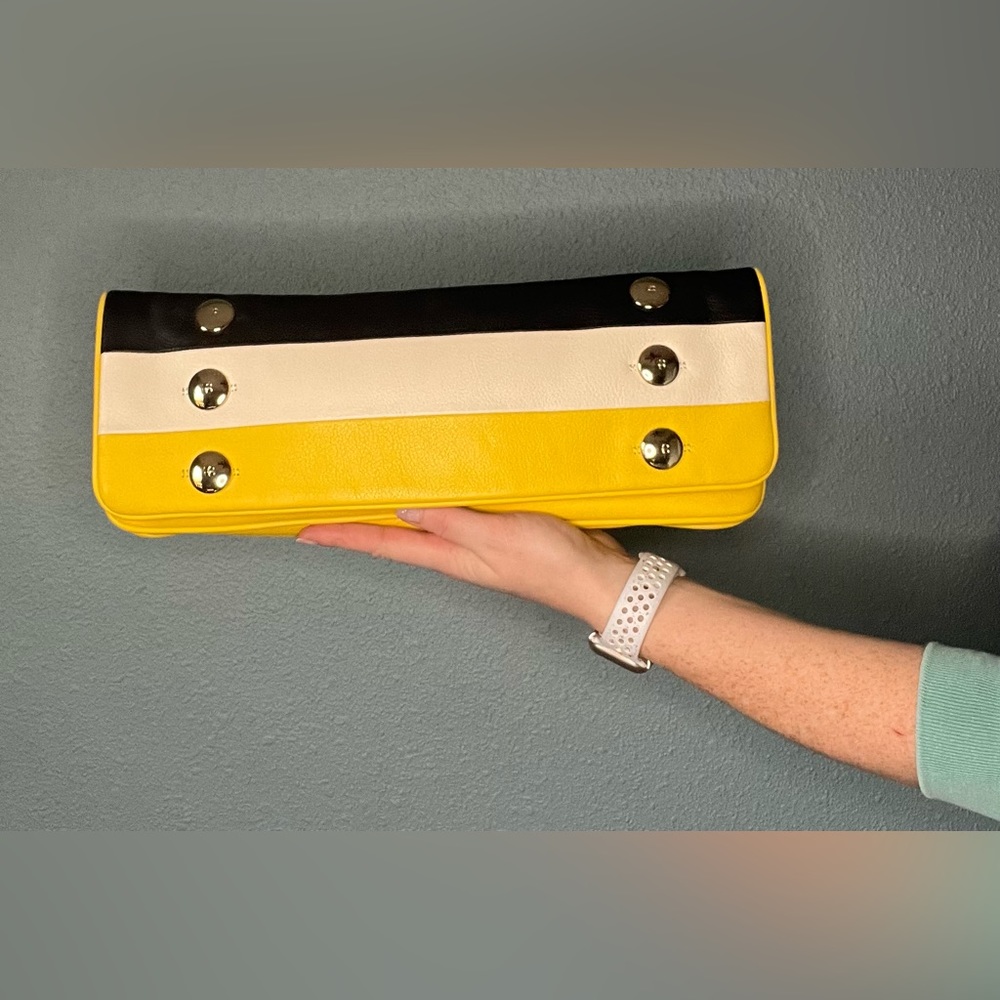 NWOT- Kate Spade Clutch-long